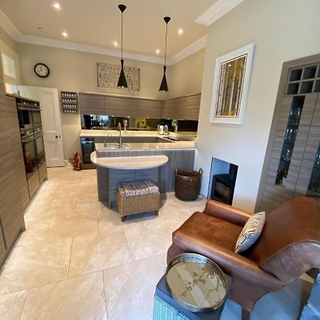 Braid Rd Stunning Villa إدنبرة المظهر الخارجي الصورة